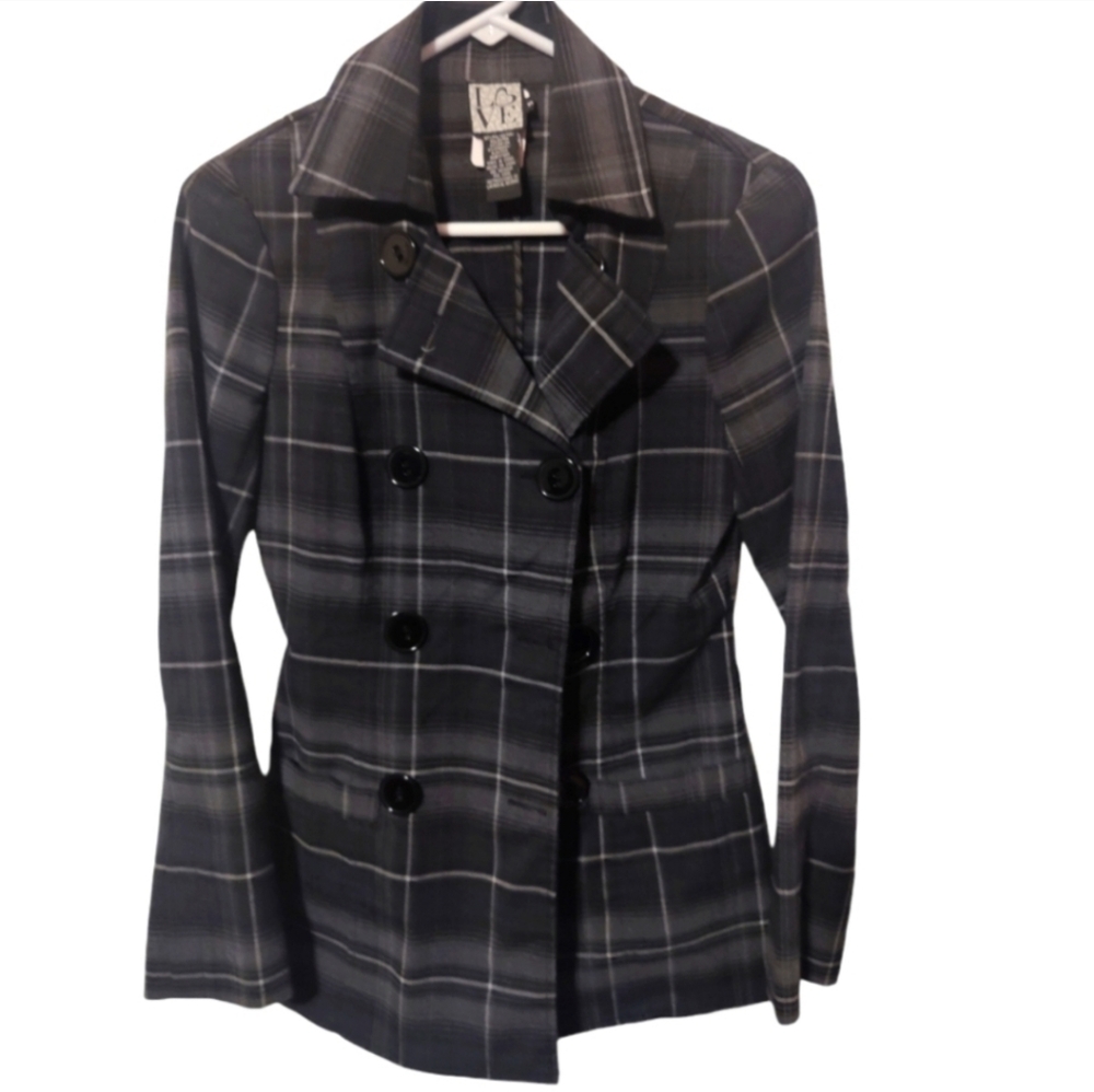 Black plaid button up jacket